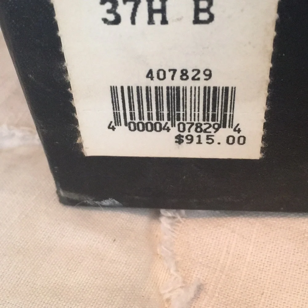 Chanel authentic rain‎ boots